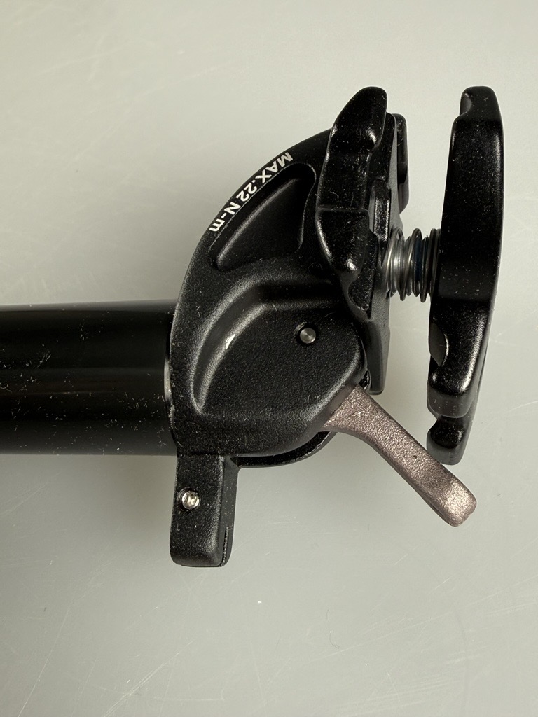 PRODUIT DE SECOND CHOIX / Tige de selle Dropzone Remote Vario externe