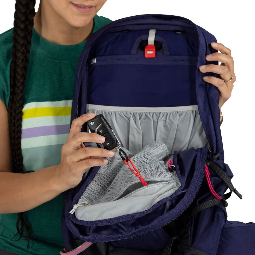 Tempest 11 - Wanderrucksack deep fig hotspot pink