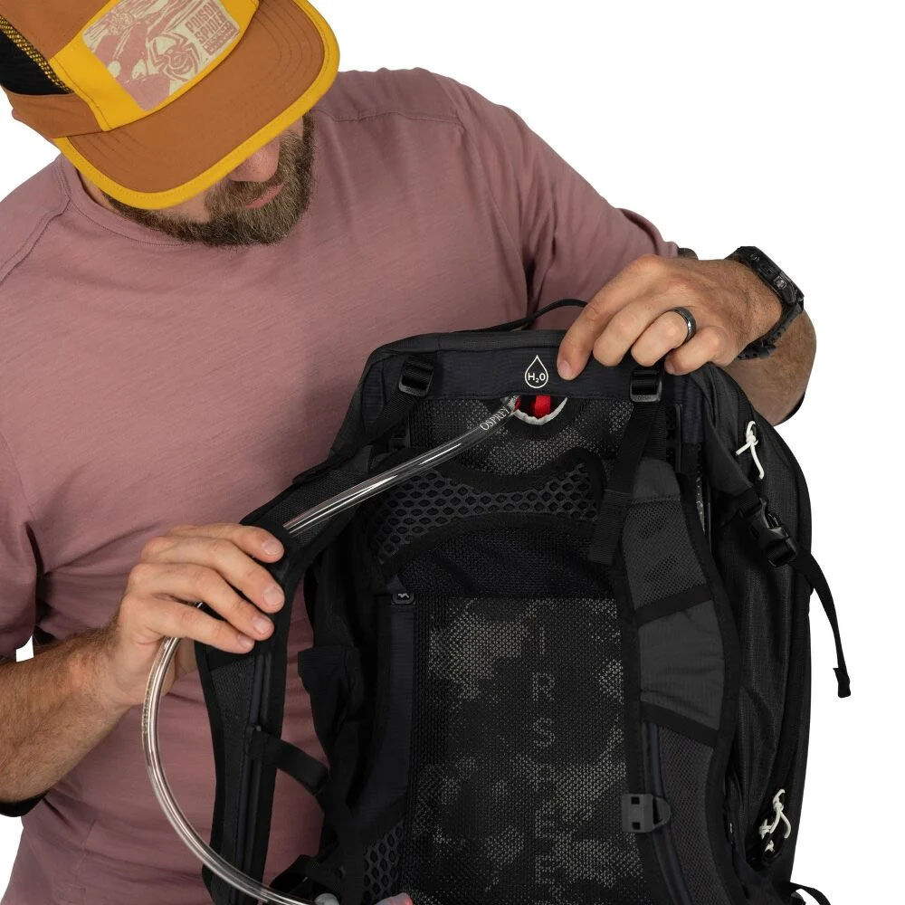 Syncro 20 - Fahrradrucksack raven black