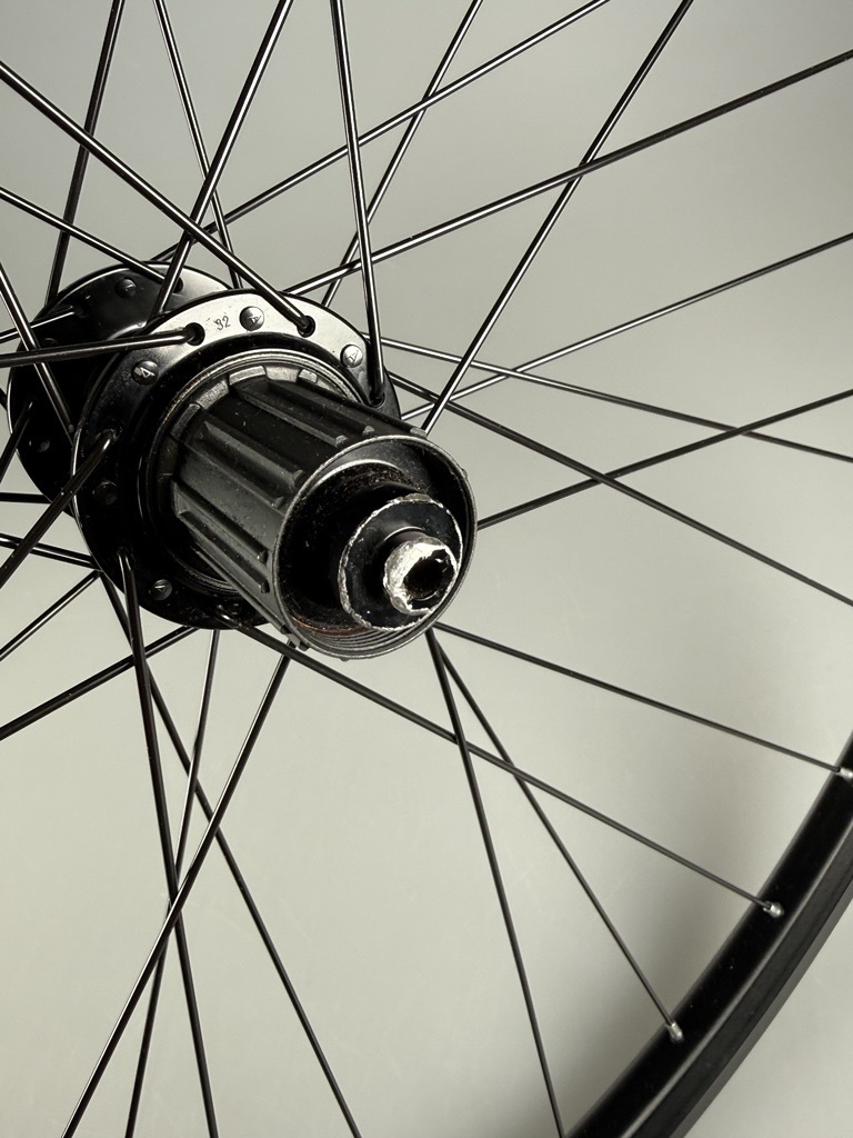 SECOND-HAND / E-Access XR22 28" CL Shimano HG QR rear wheel