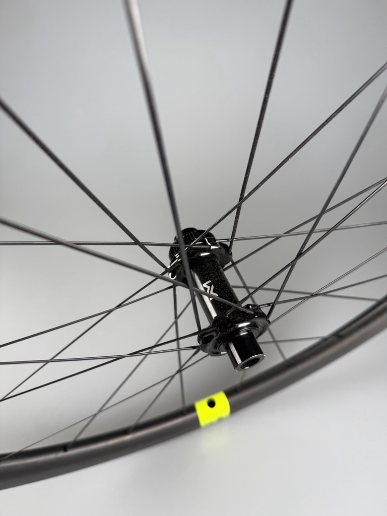 SECOND-HAND / Advanced SL R.50 STREEM WANTY FADE Shimano HG wheelset