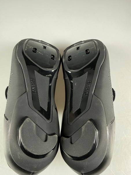 B-WARE / SH-RC302 Schwarz - Rennradschuhe breit 44