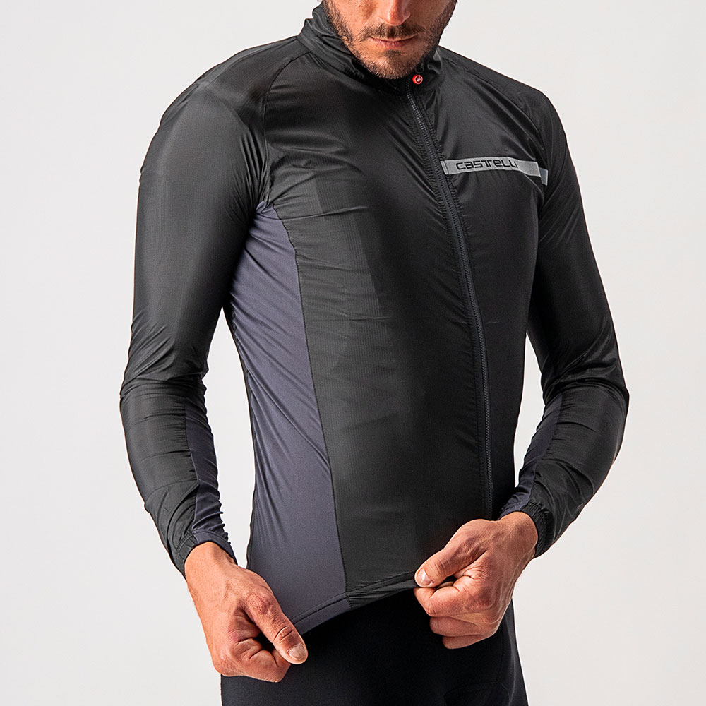Castelli Squadra Strech Windjacke 4521511-085 (3).jpg