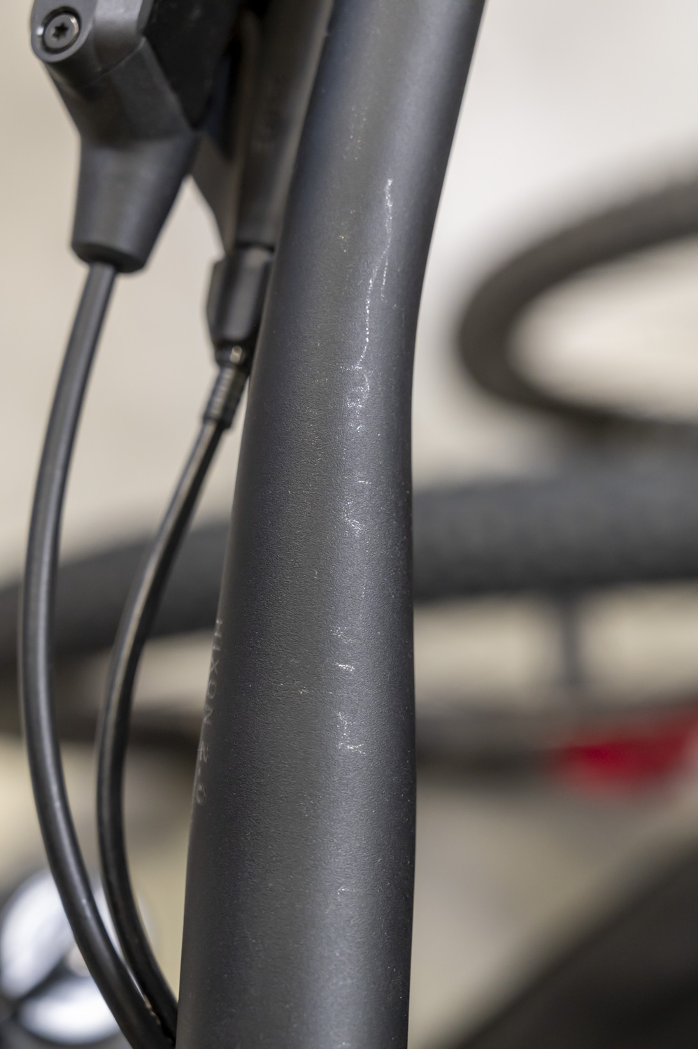 Voltage 920 Carbon Black/Crackle Bronze (brand new with a paint fault)