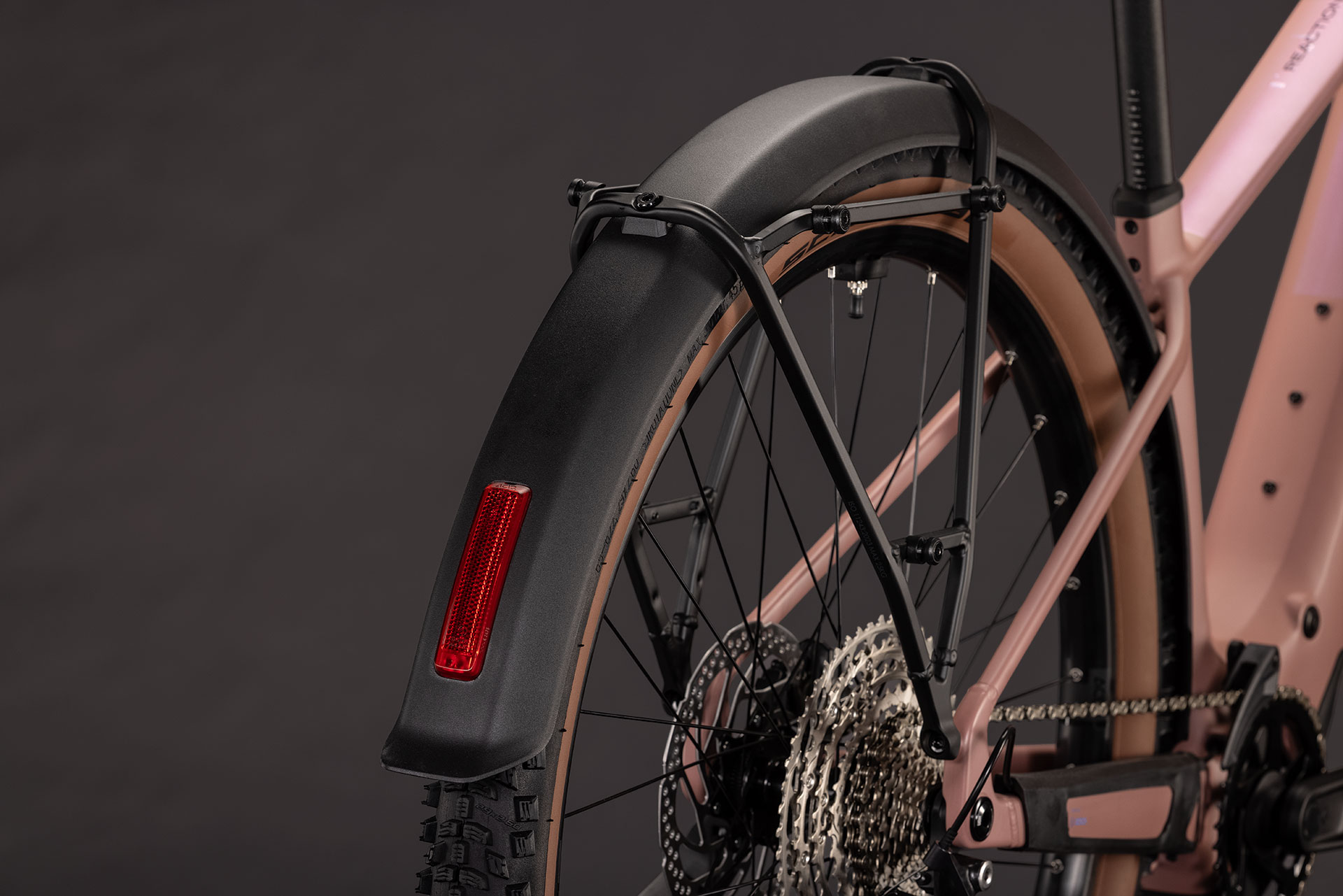 Reaction Hybrid Performance 720 FE ruby´n´black