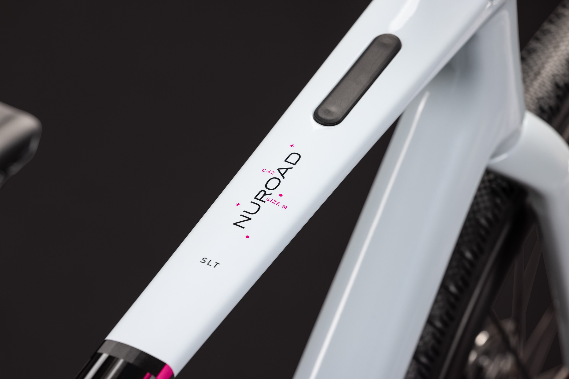 Nuroad C:62 SLT glacier´n´magenta