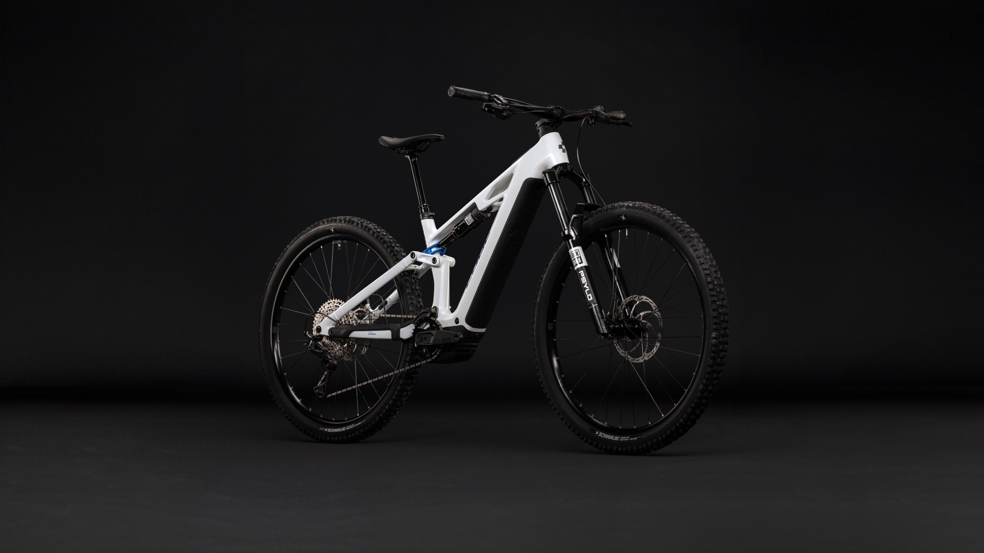 Stereo Hybrid ONE44 HPC Pro 800 metallicwhite´n´blue