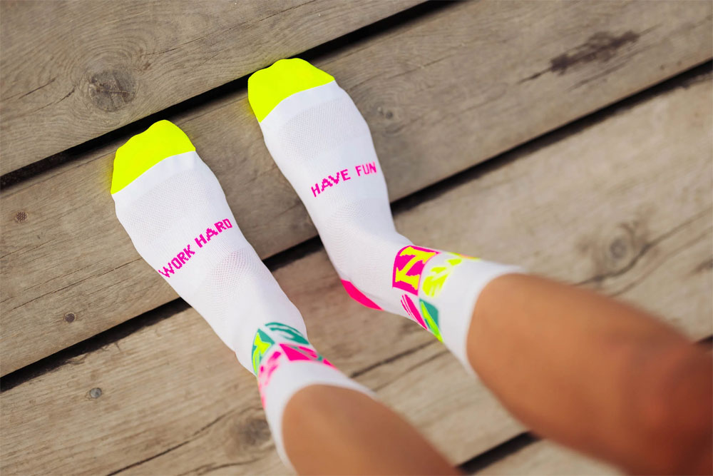 incylence-ultralight-socks-high-cut-kona-laura-philipp-v3-5.jpg