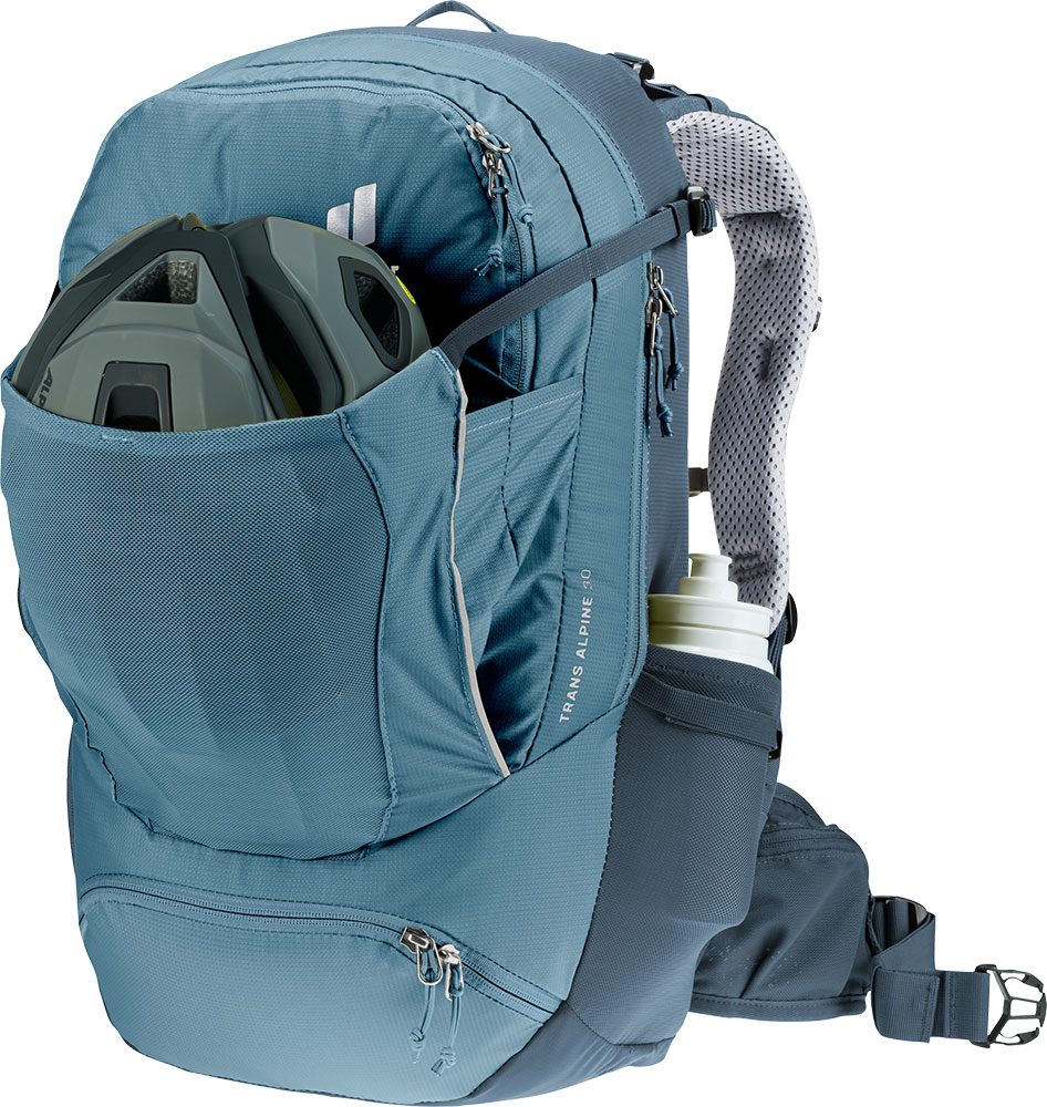 deuter-3200324-1374-Trans-Alpine-30_atlantic_ink-(7).jpg