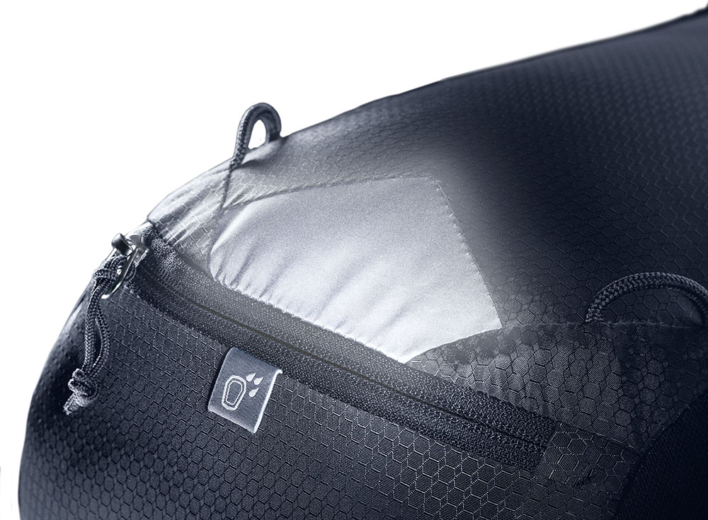 Deuter Race 16 Fahrradrucksack 3204223-7000‌ (9).jpg
