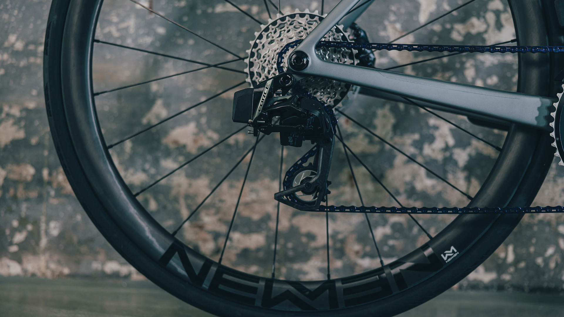 Agree C:62 SLX slate grey and chrome