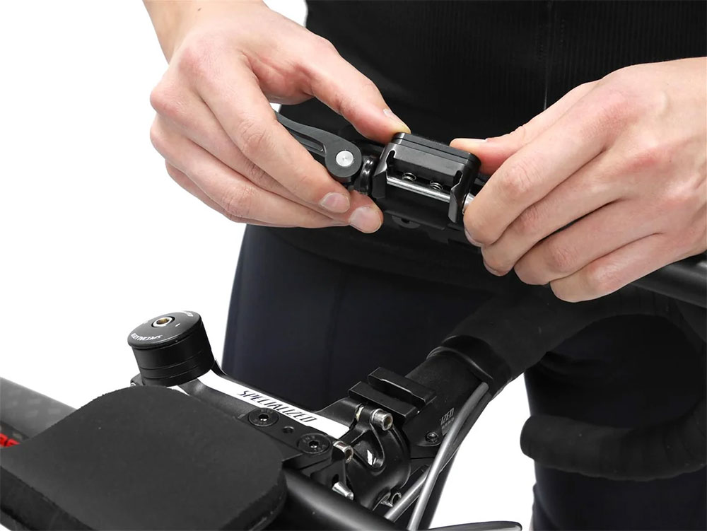 Quick-Release Clip-on Aerobar