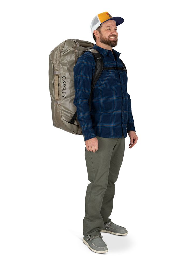 TransporterDuffel_95L_TanConcrete_Detail_1.jpg
