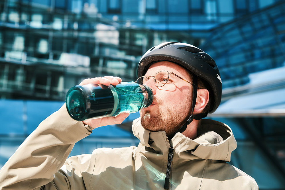 fidlock 09678 20127051 TWIST Bottle 700 life + Bike Base  (52).jpg