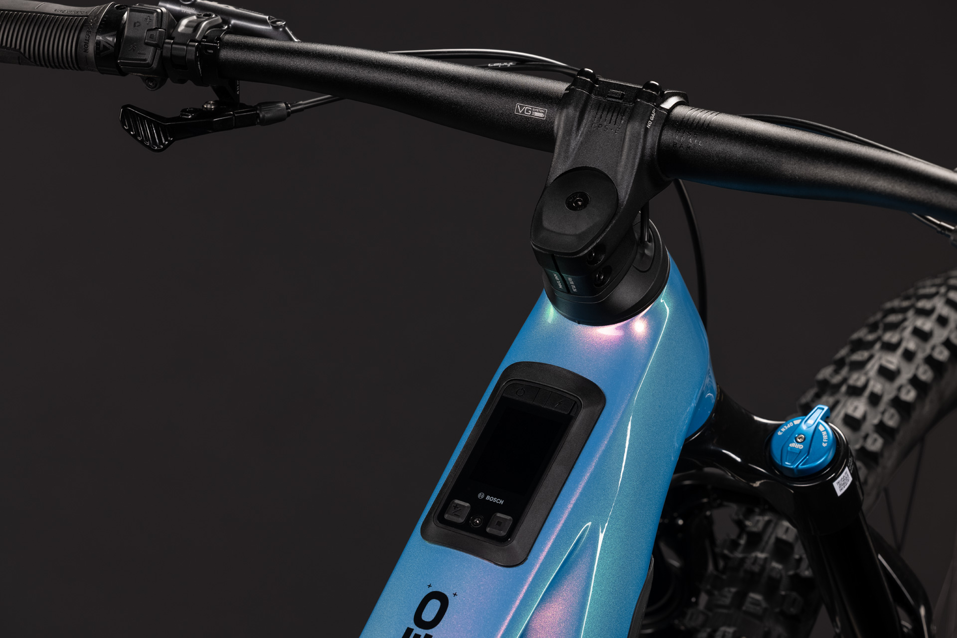 Stereo Hybrid ONE44 HPC SLX 800 dream´n´black