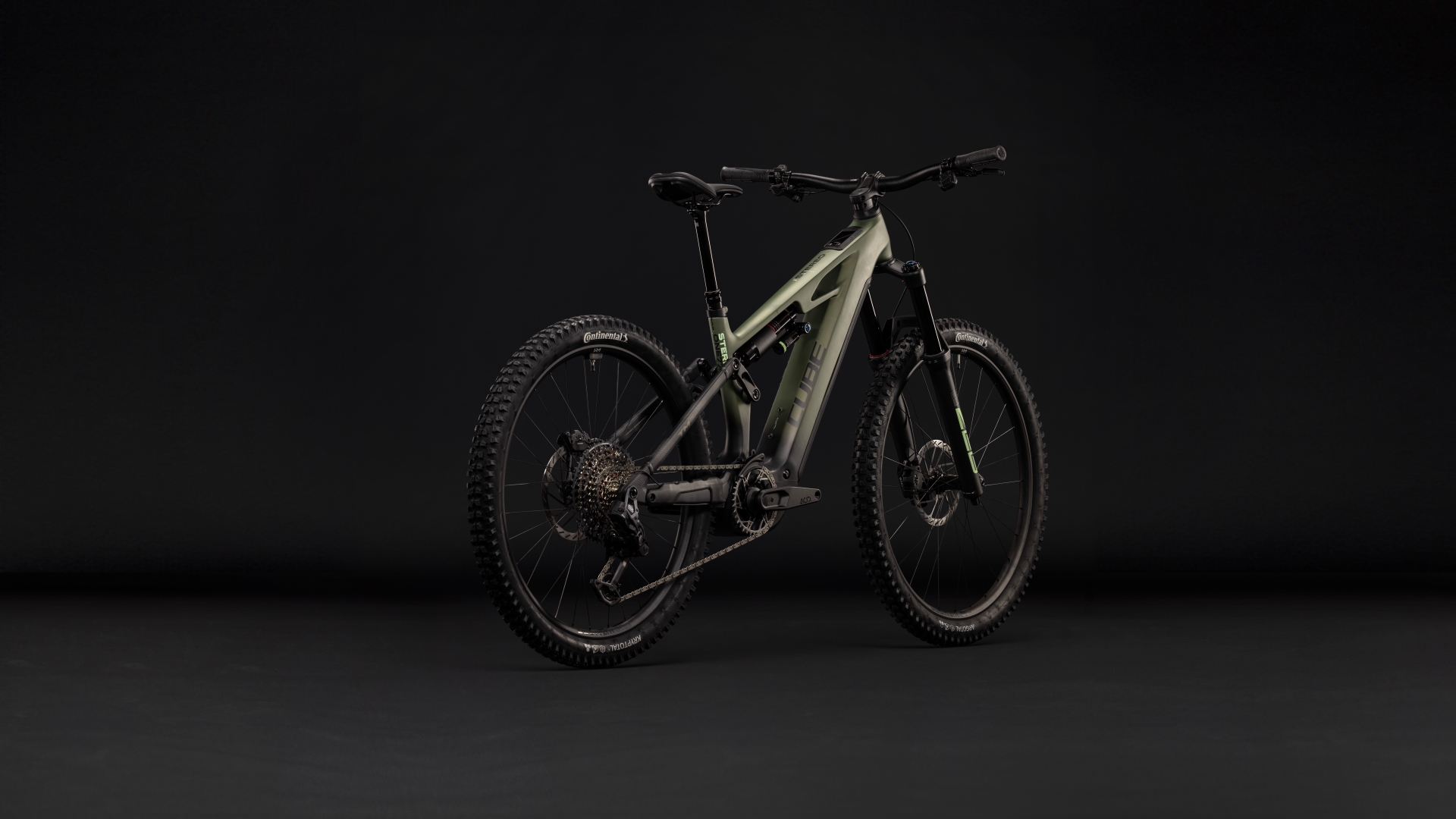 Stereo Hybrid ONE77 HPC TM 800 reedgreen´n´gills