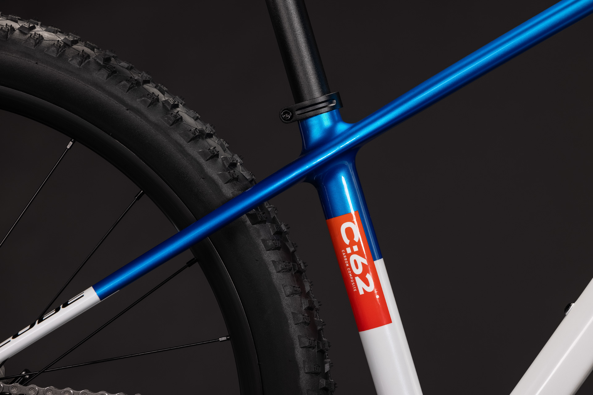 Phenix 240 C:62 SLX Teamline