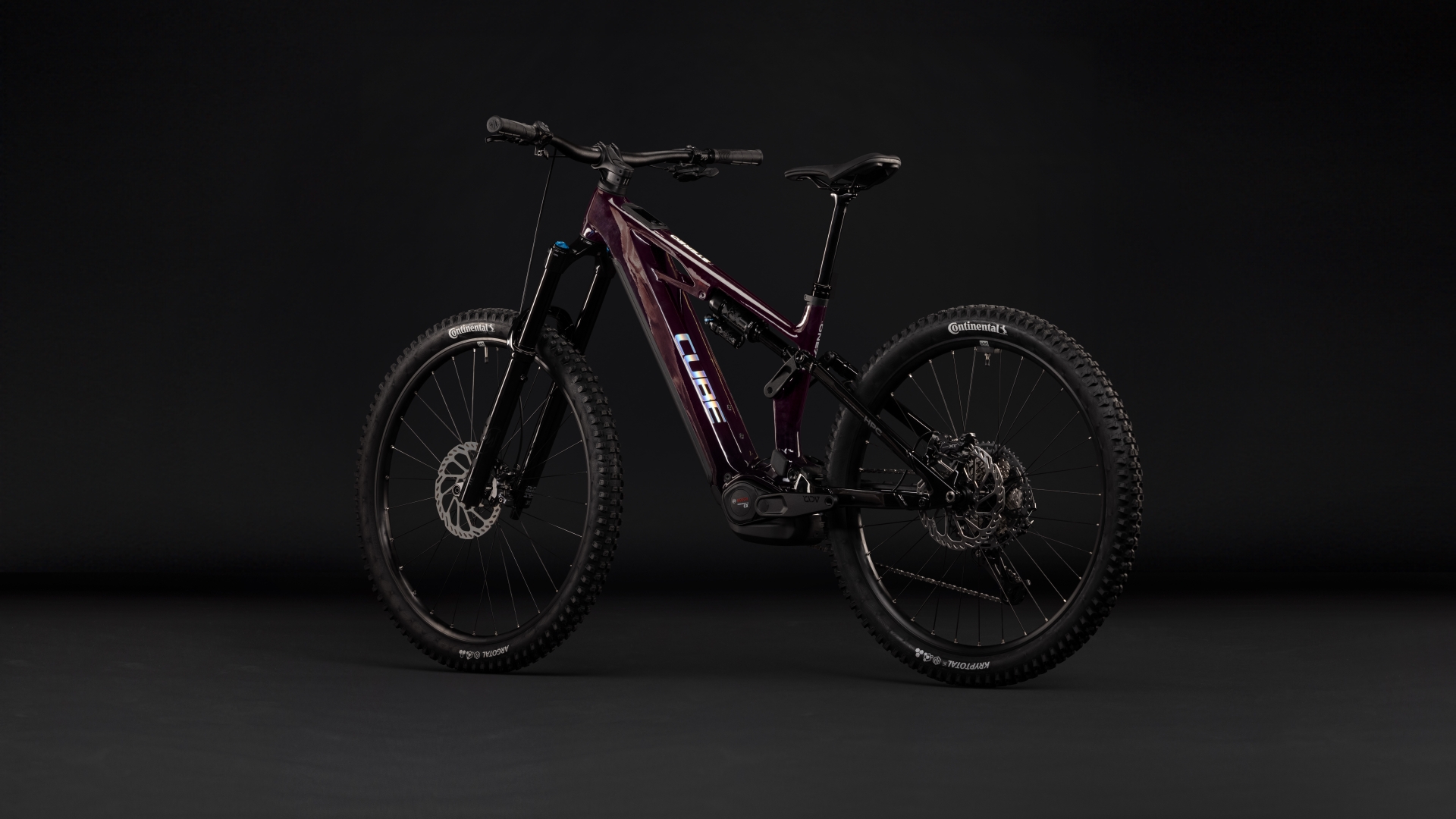 Stereo Hybrid ONE77 HPC SLX 800 liquidred´n´black