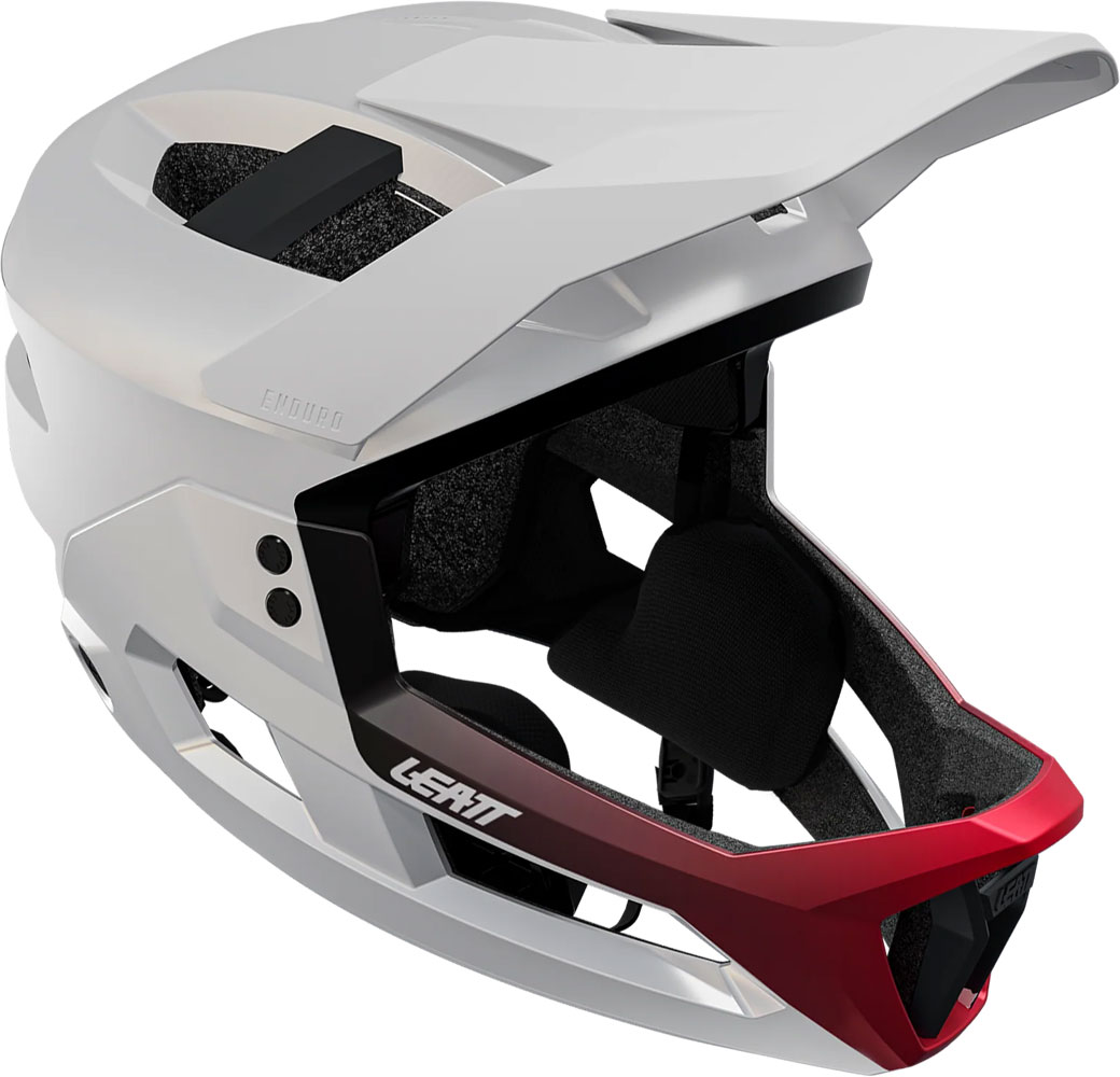 Leatt_LE-HLT-23134056_Enduro3 (1).jpg
