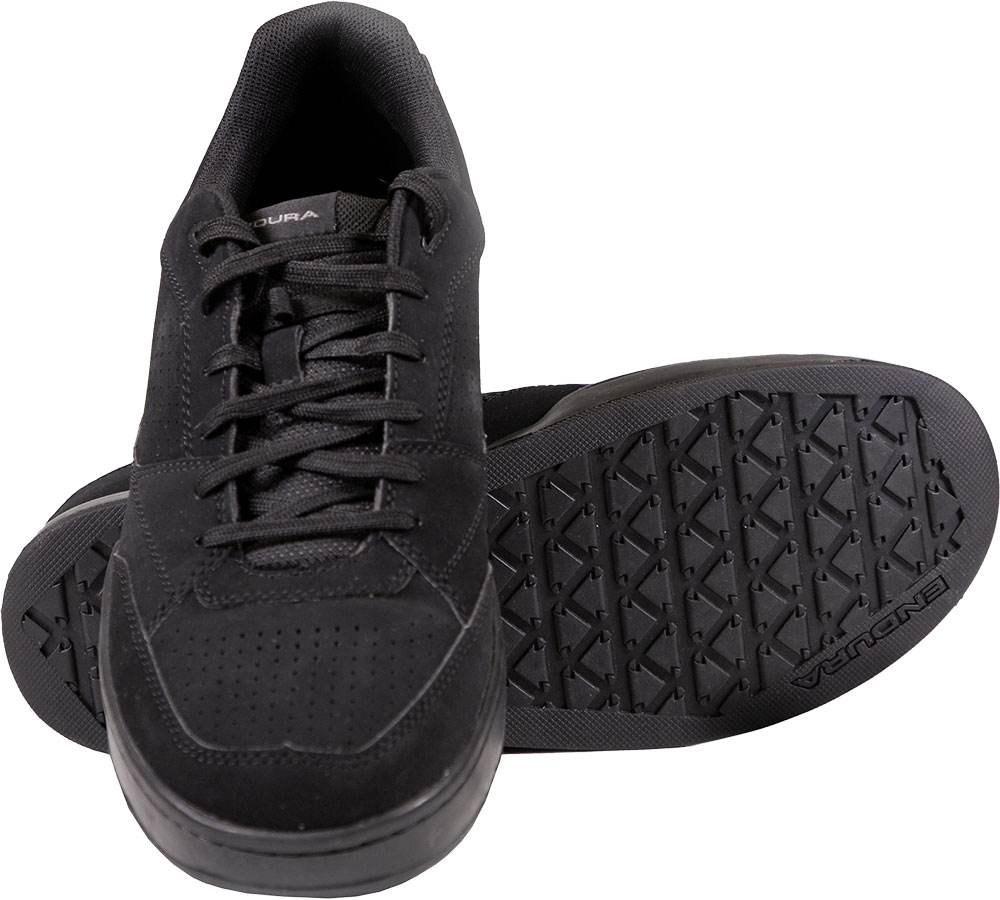 Endura_Hummvee-Flat-Pedal-MTB-Schuhe_E9500BK_ (1).jpg