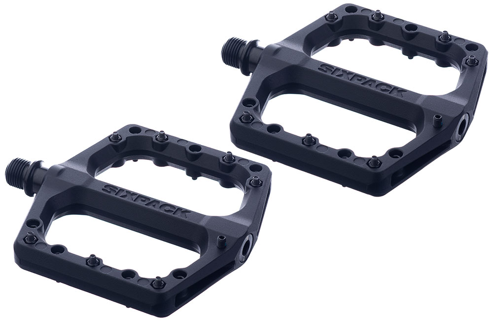 712002_sixpack_pedal_menace_3.0_stealth-black_01.jpg