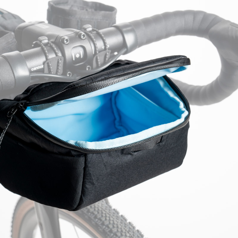 251331002_POC_BAR_BAG_5.jpg