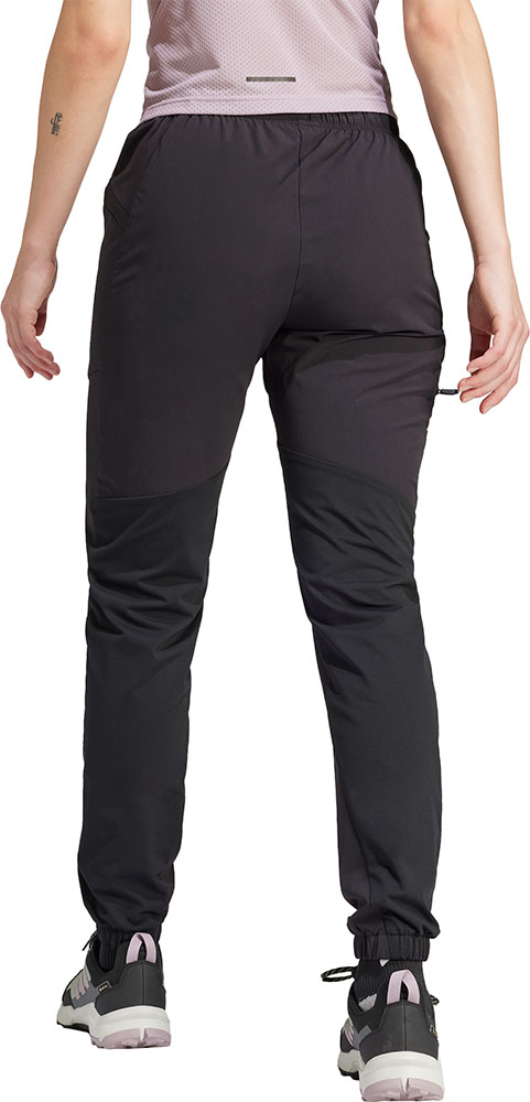 Adidas_IQ1407_Terrex_Xperior_Damen_Softshellhose (6).jpg