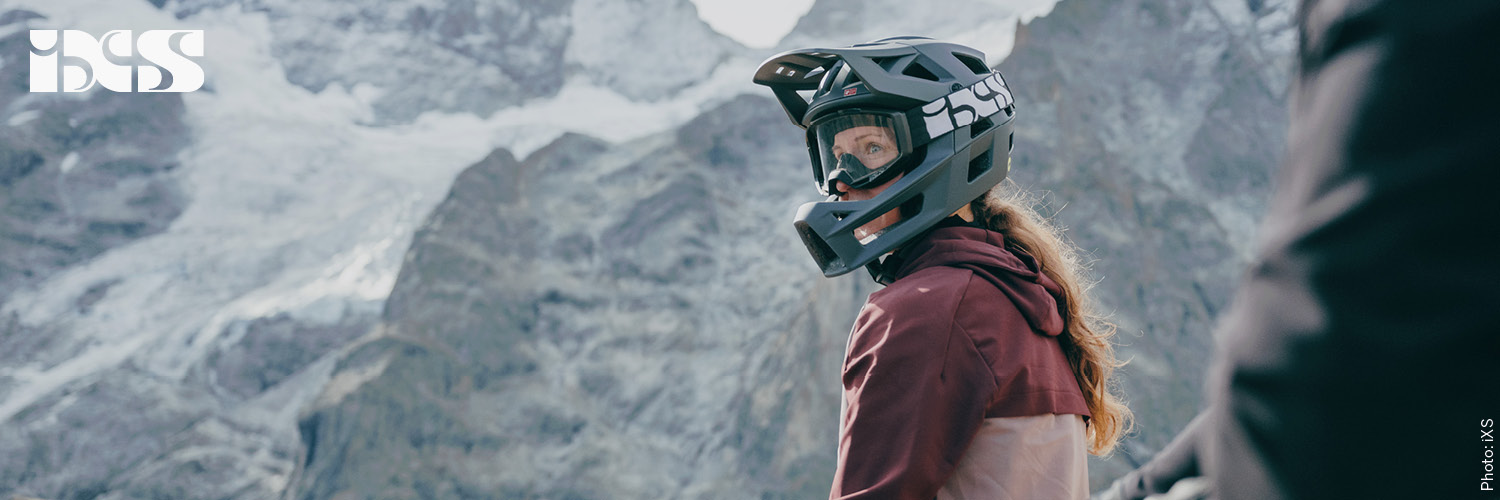 ixs_helme.jpg