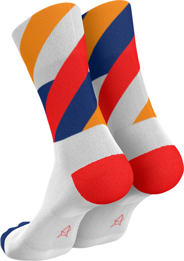 incylence-running-socks-high-cut-loops-white-orange-inferno-2-small.jpg