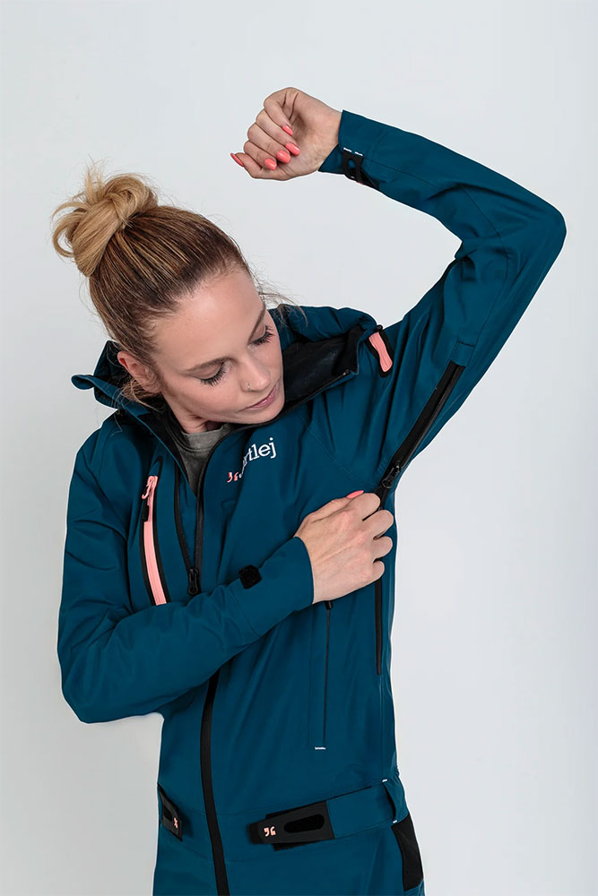 dirtlej_20250074_DirtSuit_Core_Edition_V4_1_Damen_Matschoverall (19).jpg
