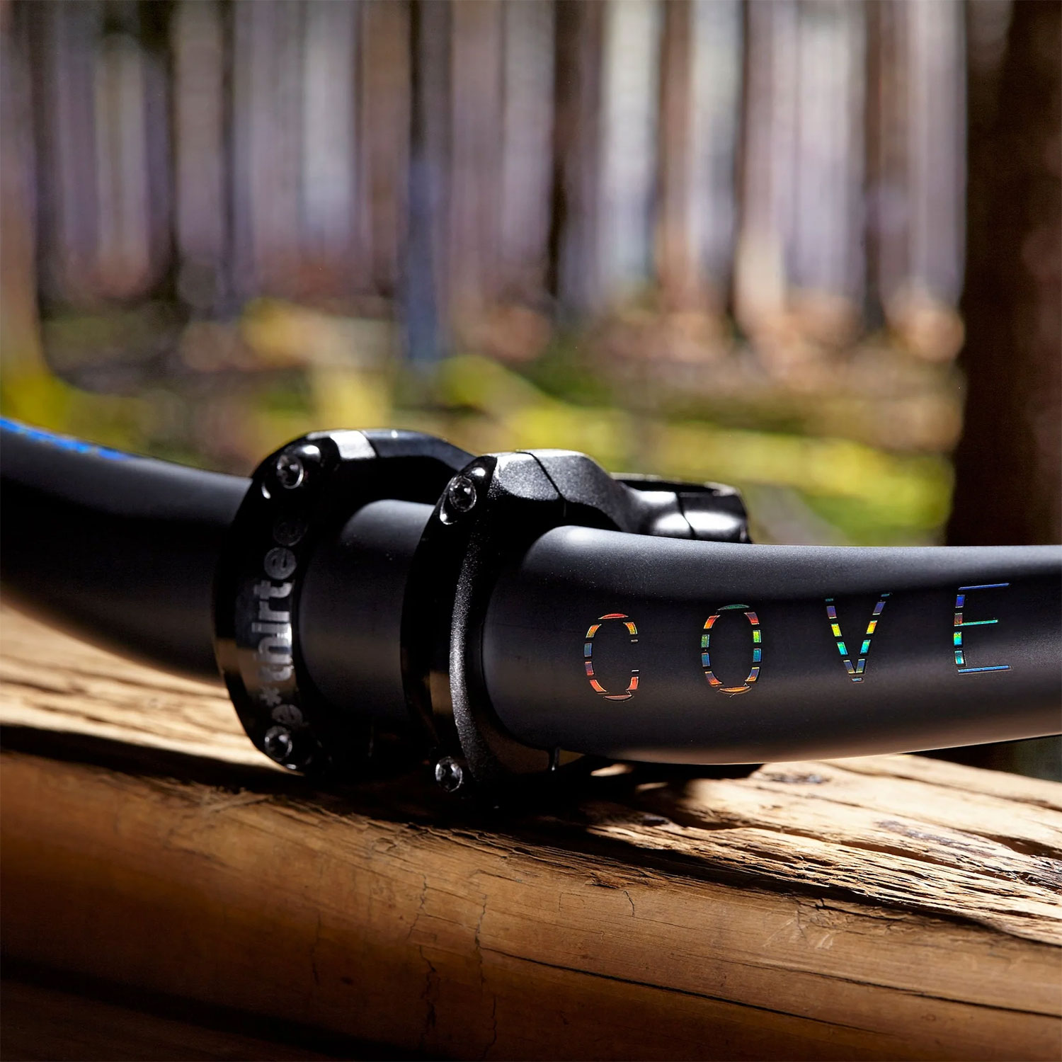 ethirteen-Covert-I.C.R.-Race-Carbon-Lenker-HA1URA-106-(9).jpg
