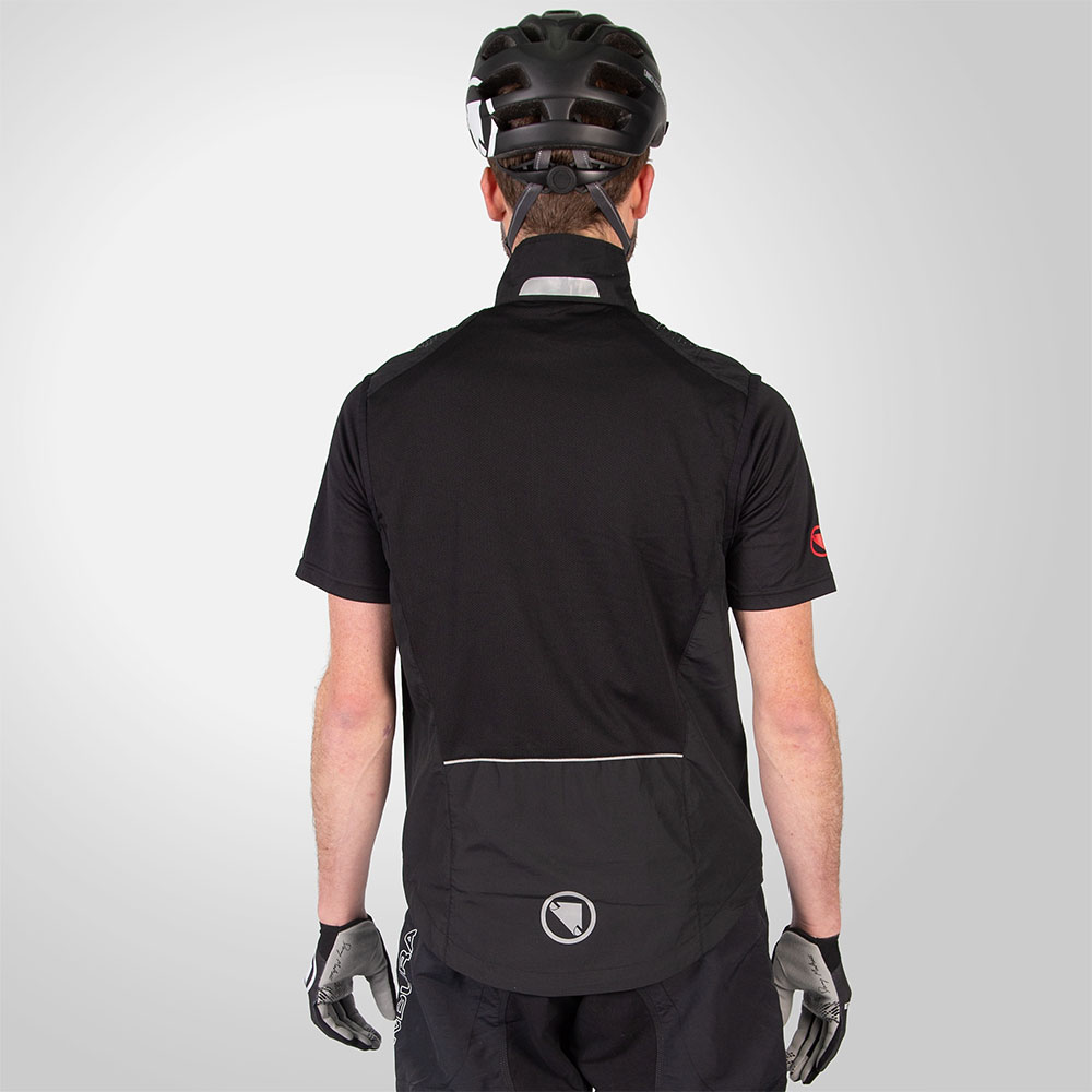 Endura_HummveeGilet_R-E9134BK (1).jpg