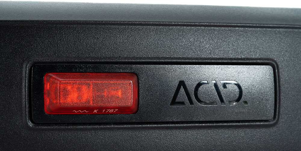 ACID-Pro-D-Dynamo-Schutzblechrücklicht-93148-(3).jpg