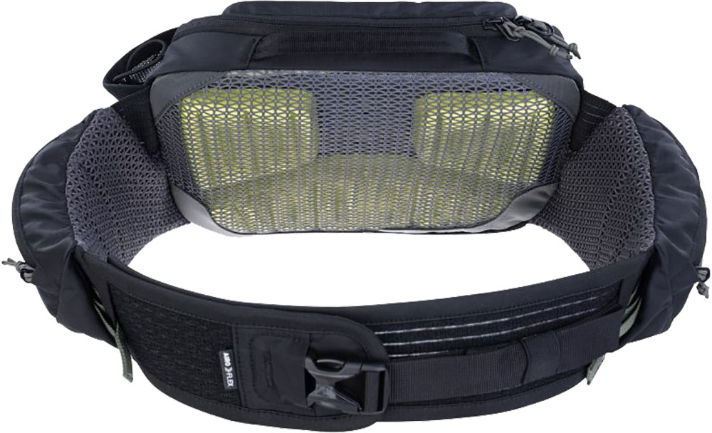 EVOC-102613100-HIP-PACK-PRO-3-HIP-PACK-HYDRATION-BLADDER-1-5-(2).jpg