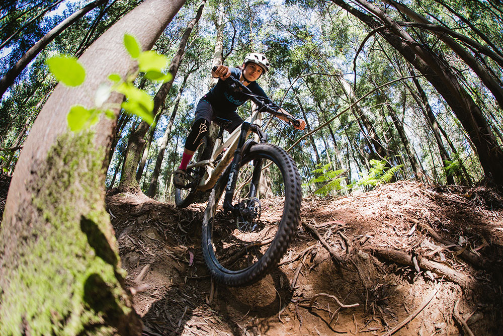dirtlej_mountee-Damen-MTB-Trikot_20220064_ (7).jpg