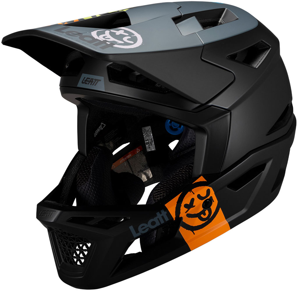 Leatt_1025105141_4Gravity_MTBFullfaceHelm_ (2).jpg