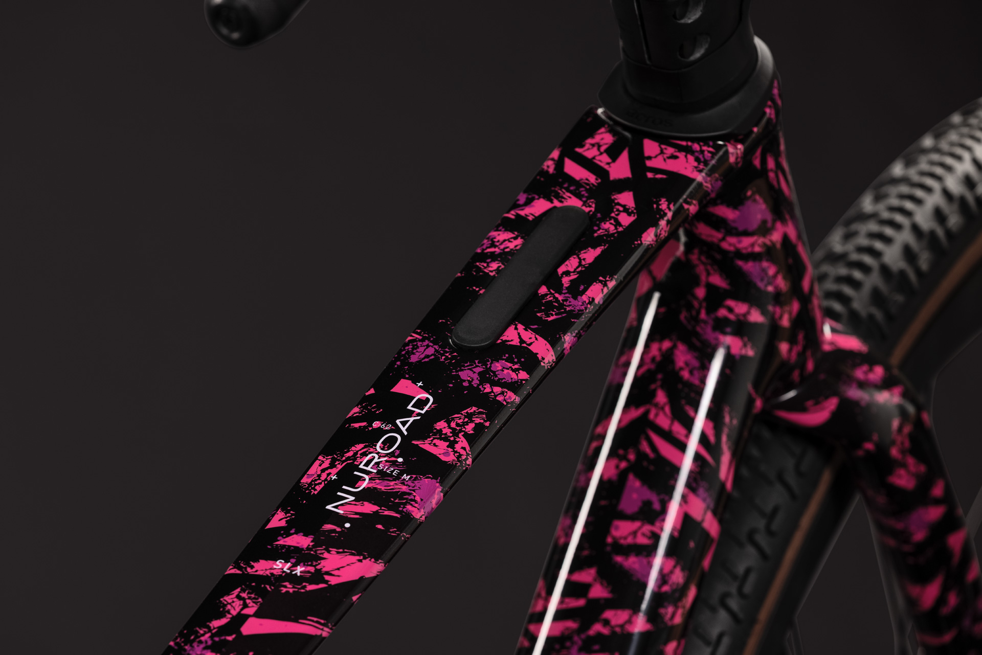 Nuroad C:62 SLX pinkaction´n´black