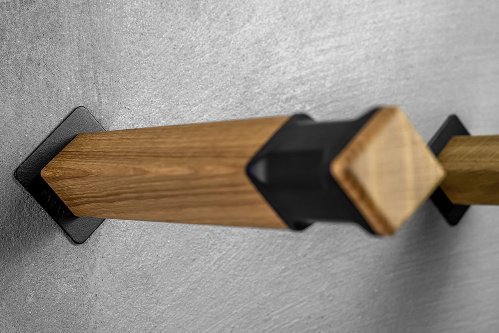 TWIN-STICKS_Close-Up.jpg