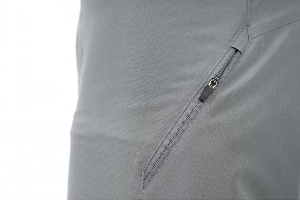 Cube_Edge_Baggy_MTB-Shorts_11446_3.jpg