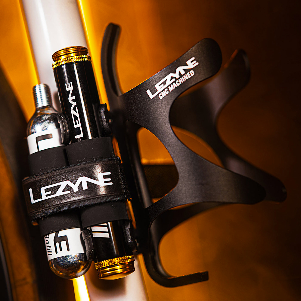 Lezyne 1-PK-TBLSPOL-V104 20154146 Pro Tubeless Kit Loaded  (13).jpg