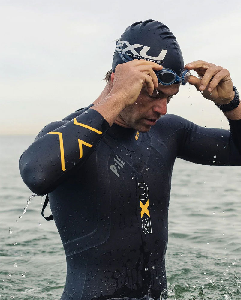 2XU_P2-Propel-Wetsuit-Neoprenanzug_2X-MW4991C-BLKABN_6.jpg