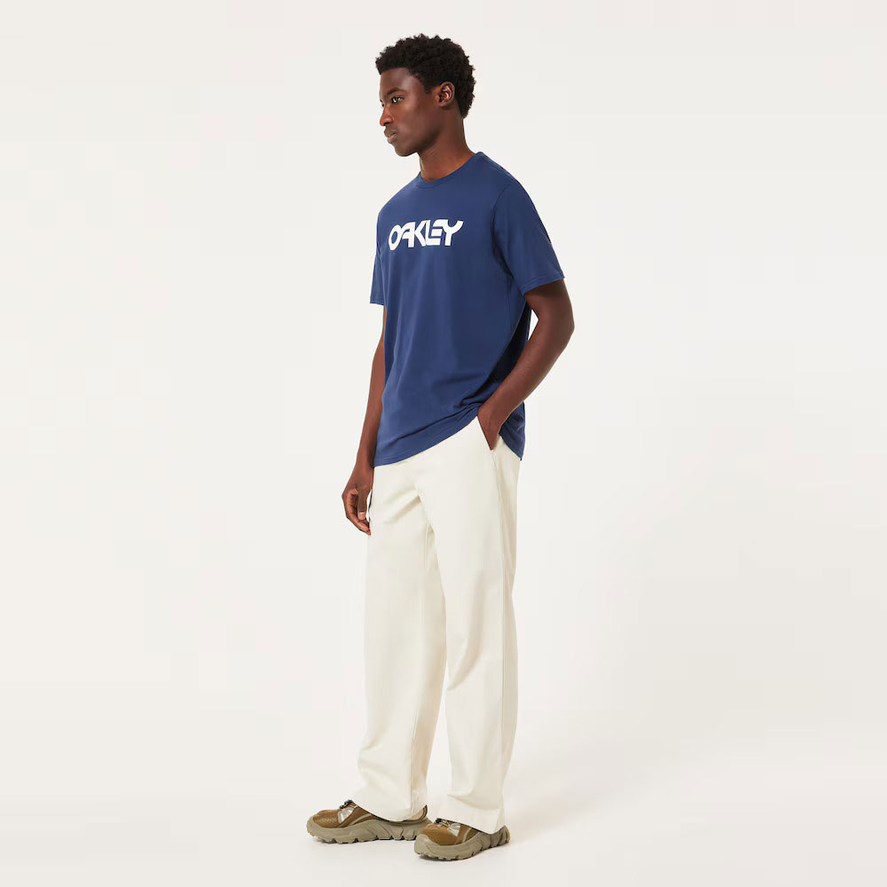 Oakley_FOA404011 _Mark_II_2_0_T_Shirt (5).jpg
