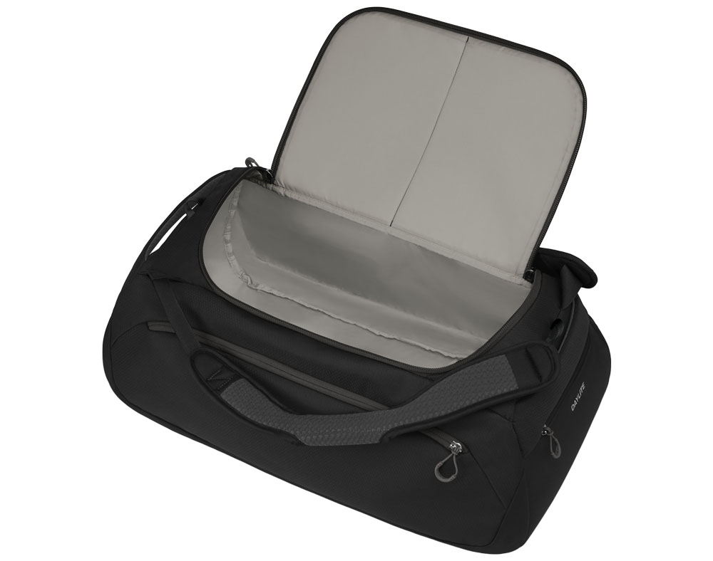 10006145-550_DayliteDuffel60_black_3.jpg