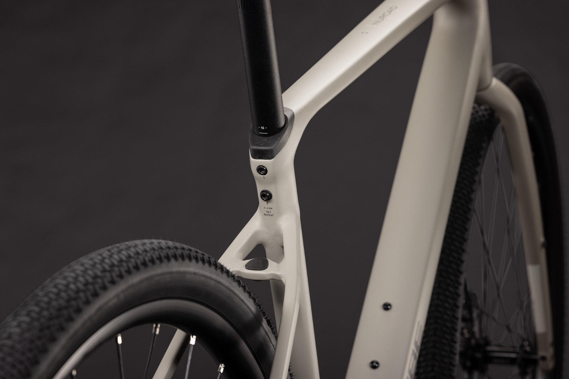 Nuroad EX oatgrey´n´black