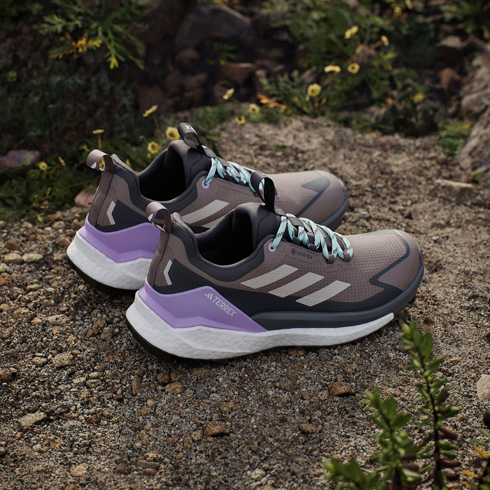 Adidas_Terrex_Free_Hiker2Low_GTX_trabrn_wonalu_carbon (21).jpg
