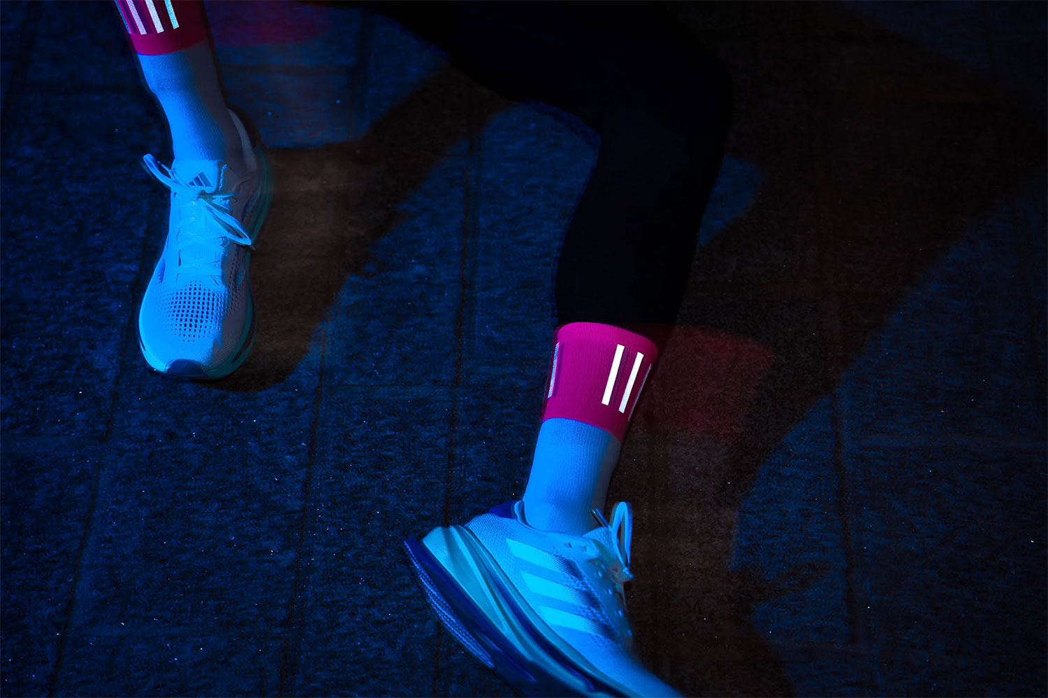 Incylence_01040621_Trail_Socken (4).jpg