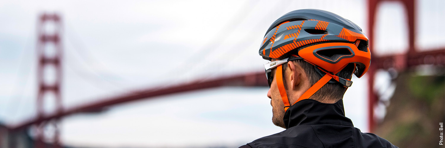 bekleidung_herren_helme_rennrad_helm.jpg