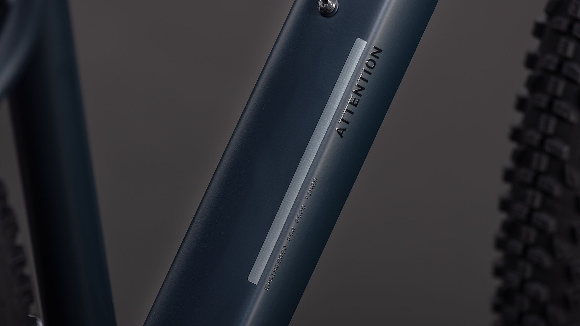 synqup_142100_D_01.jpg