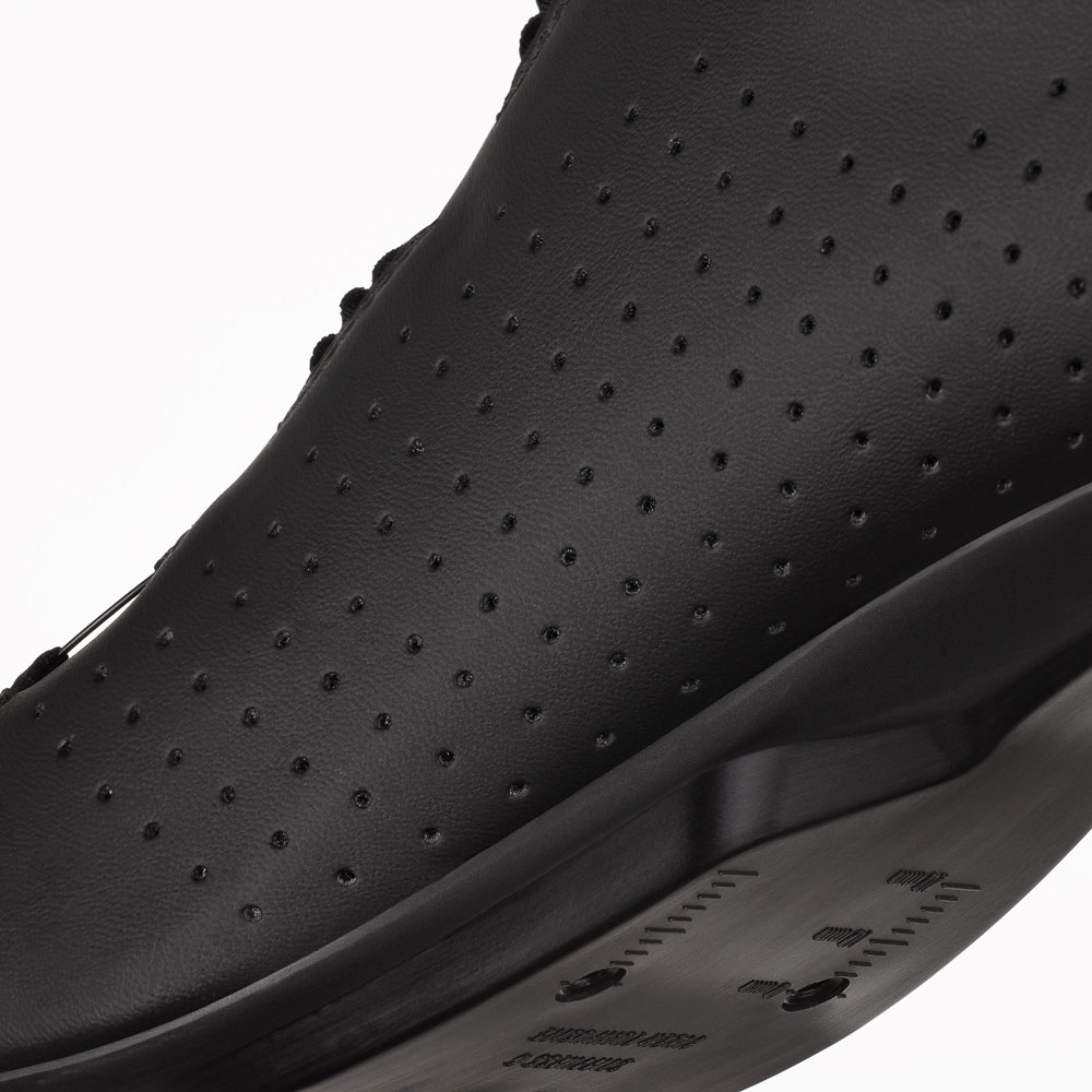 Fizik_VER5BPW1K101040_OmnaWide_Rennradschuhe_ (6).jpg