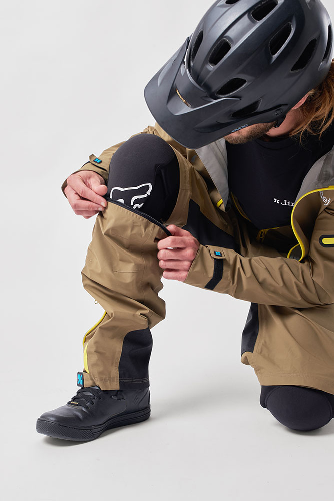 Dirtlej DirtSuit Core Edition Matschoverall 20210072‌ (6).jpg
